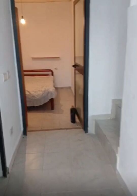 APPARTAMENTO 1+1 IN AFFITTO A SIRI KODRA