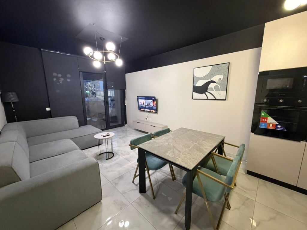 Rent 3-Storey Villa, Kodra e Diellit