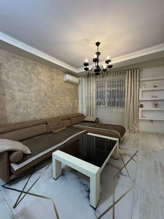 Apartament 2+1 me qira tek Kompleksi Magnet – 21 Dhjetori Çmimi: 650€ / Muaj