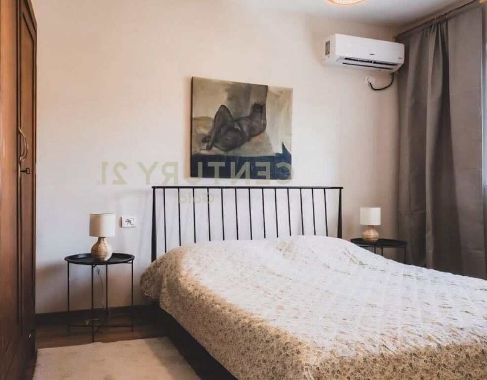 Affittiamo appartamento 1+1 in Via Fortuzi