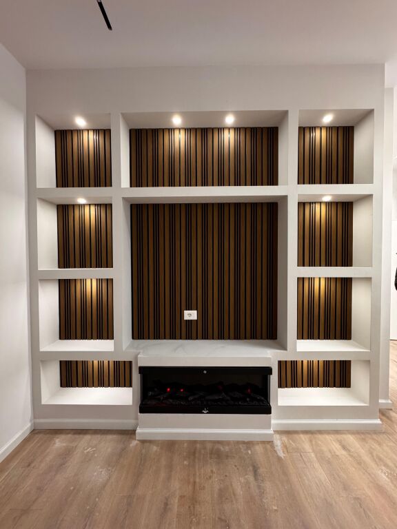 Appartamento 1+1 in vendita ad Astir