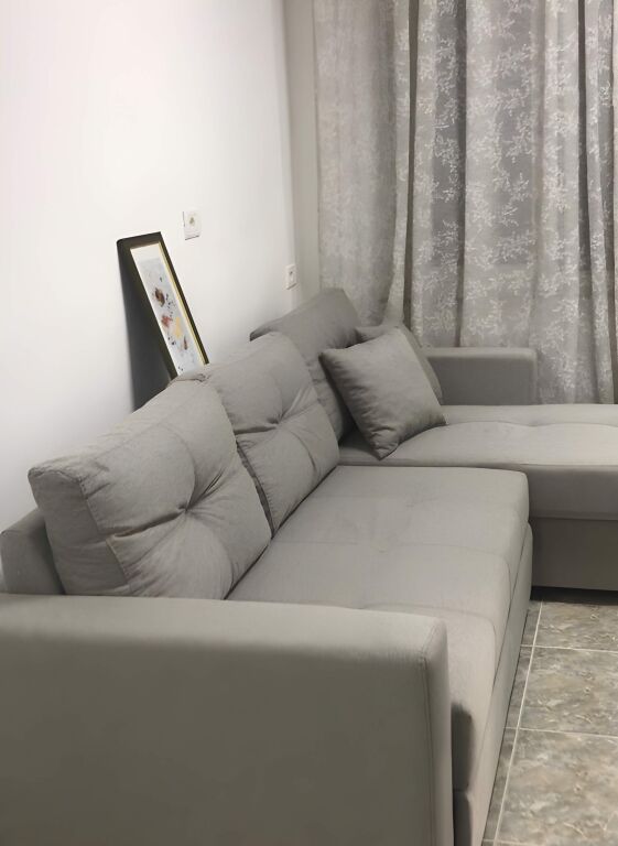 🏡 Jepet me Qira Apartament 2+1 – Rruga e Dibrës !