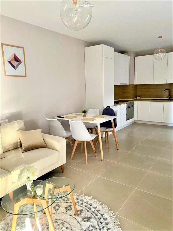 Apartment 1+1 For Rent at Zirkon Complex (ID B210540) Tirana.