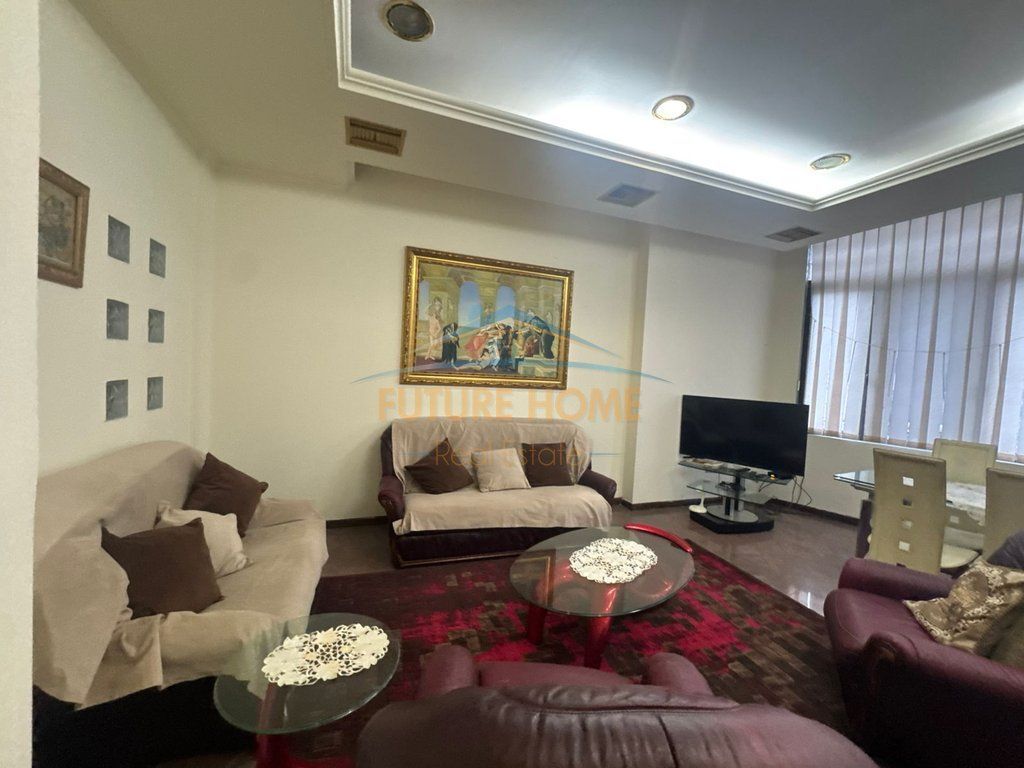 Qera, Apartament 2+1+2 , Zogu i Zi, Tiranë