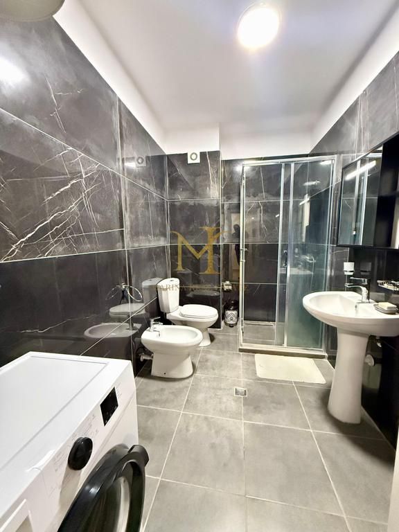 JEPET ME QERA APARTAMENT 1+1 NE PLAZH HEKURUDHA , DURRES !!