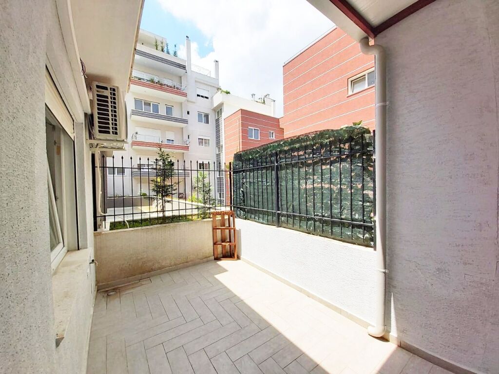 Appartamento 1+1 in Affitto vicino al Giardino Botanico | Palazzo Nuovo con Ascensore | Arredamento e Investimenti Nuovi