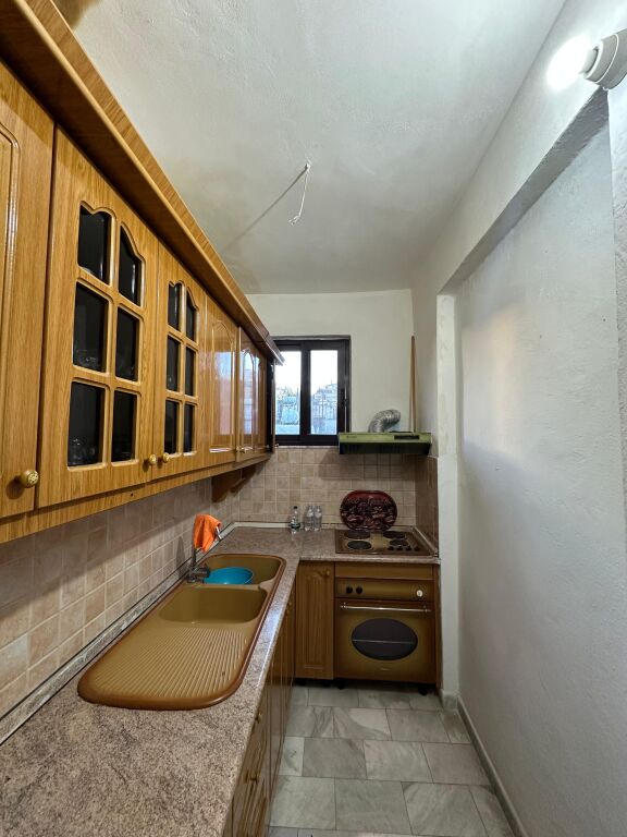Apartament 3+1 në shitje – Pranë Spitalit, Durrës