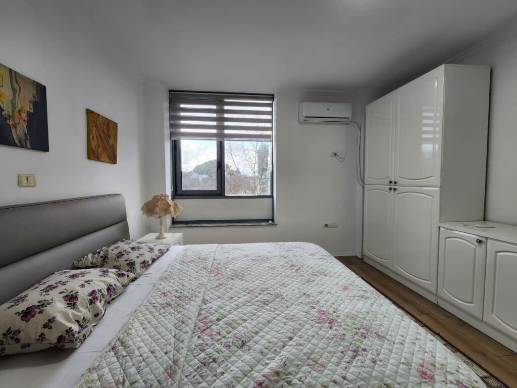 Jepet me Qera: Ultra Apt. 2+1+2wc &amp; 1 P. Parkimi ( 📍Qendër / Toptani ) Hera e parë me qera || 100% e re ✨️ 1200€ / Muaji 💶