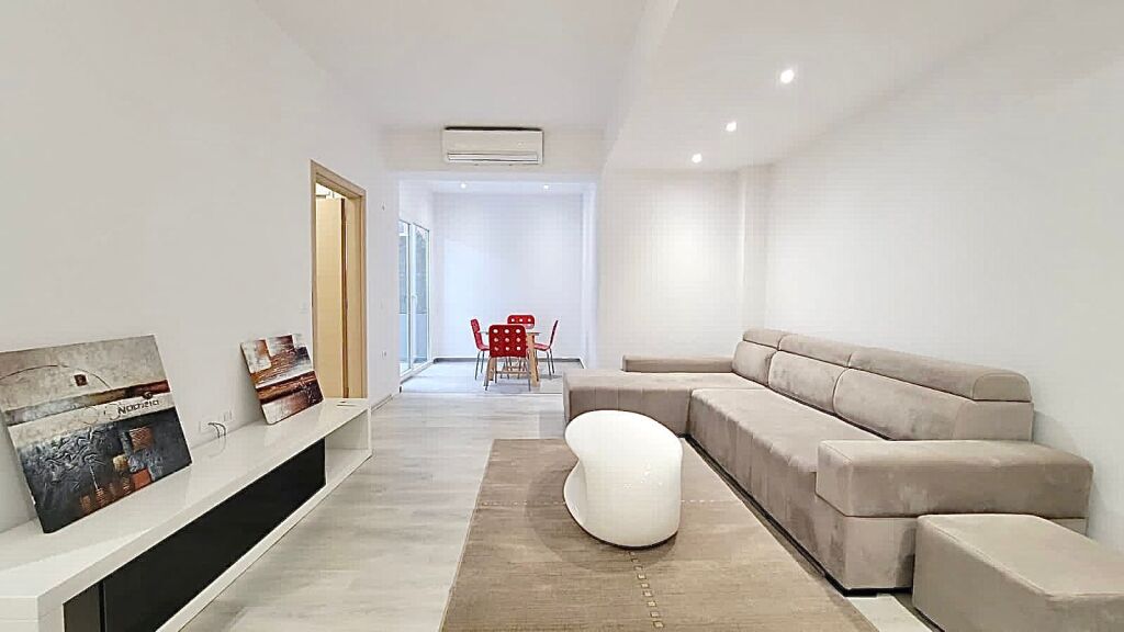 Appartamento 1+1 in Affitto vicino al Giardino Botanico | Palazzo Nuovo con Ascensore | Arredamento e Investimenti Nuovi