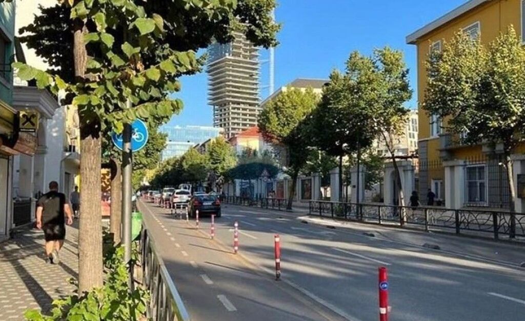 Villa - In Vendita - Via Fortuzi, Tirana(ID: 530381006-207)