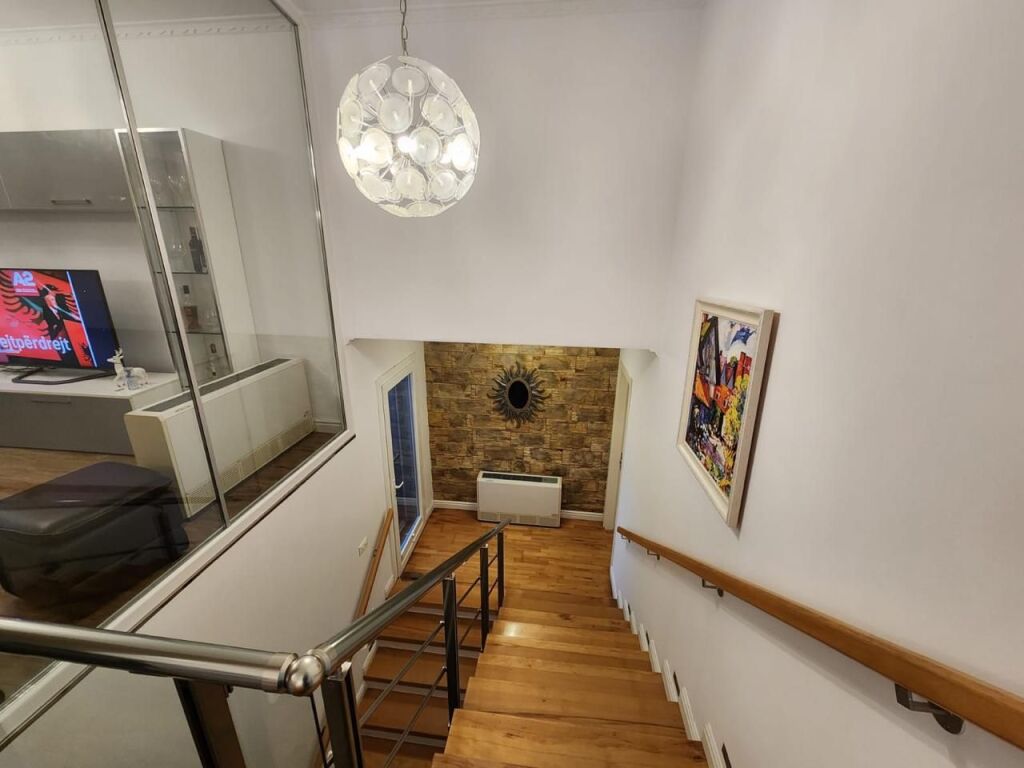 📌Villa su 2 Piani in Affitto vicino a Tirana East Gate (TEG)