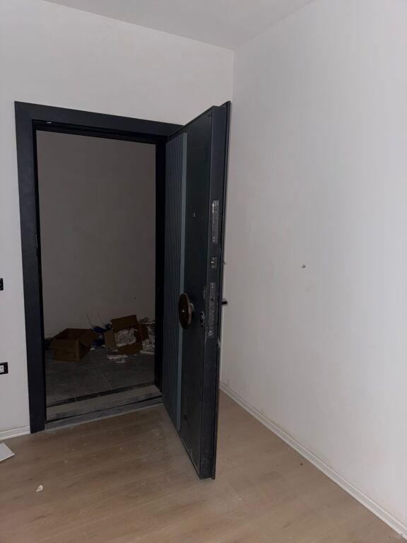 AP FOR SALE WITH REGULAR FLOOR PLAN