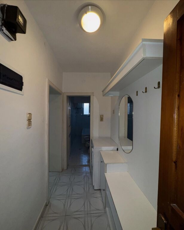 💥Shitet Apartament 1+1 prane shetitores Taulantia, Kavaje💥