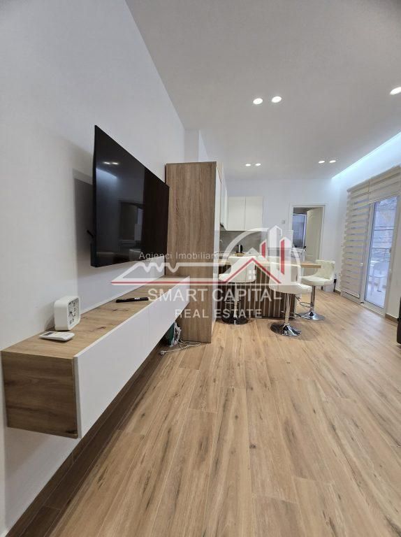 SHITET KATI I 2-TE I NJE NDERTESE PRIVATE VLORE!