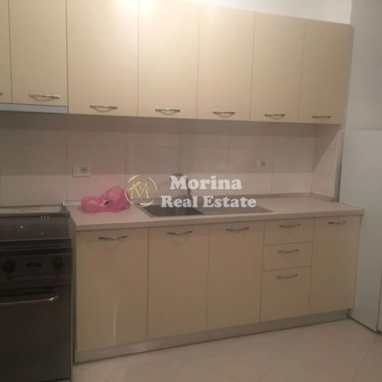 Affitto | Appartamento 2 + 1 | Astir | 520 €/mese