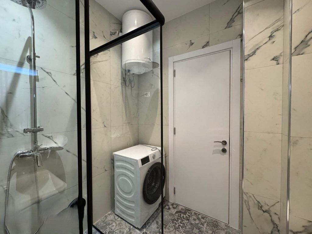 APARTAMENT 1+1 ME QIRA TEK MYSLYM SHYRI! 650 € /Muaj