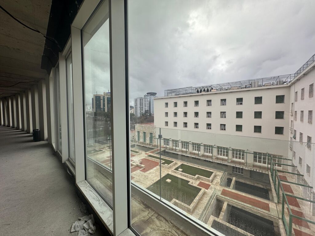 Qira Ambient tek MET Tirana Building!