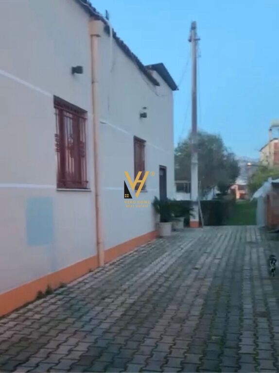 CASA PRIVATA IN AFFITTO A LAPRAKE 60.000 LEKE