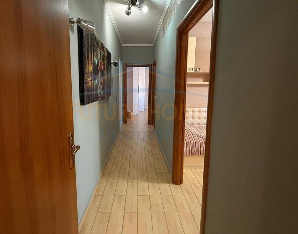 For sale, 2+1 Apartment, New Bazaar, Tirana.