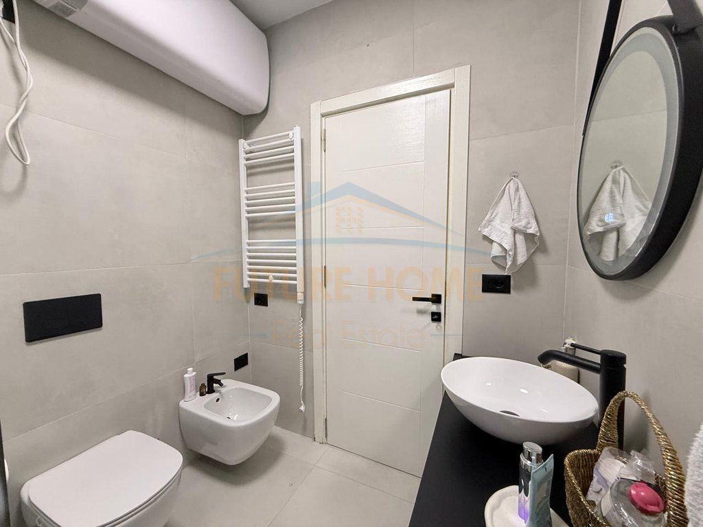 For sale, Apartment 2+1+2, Botanical Garden, Tirana