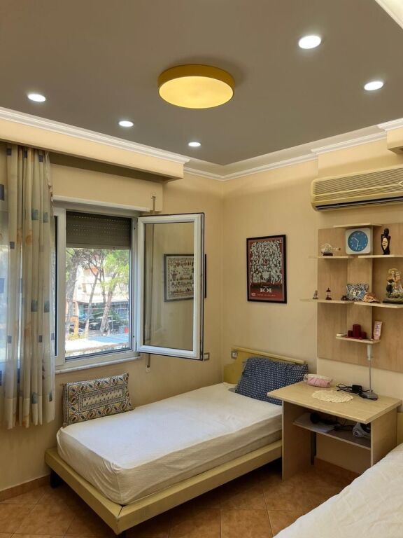 Apartment 2+1+2 for sale at Mali i Robit