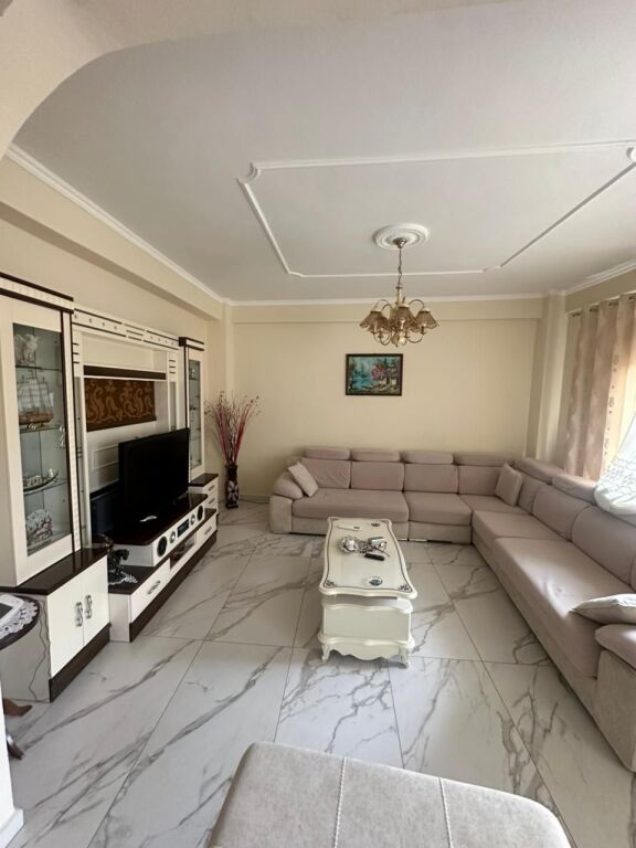 PRIVATE HOUSE FOR SALE 4 FLOORS, BEACH, DURRES. Beach, Pavaresia Street, Durrës, Albania