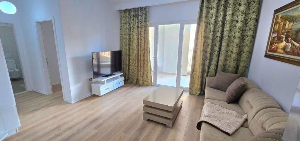 appartamento 1+1 in affitto ,Zogu i Zi