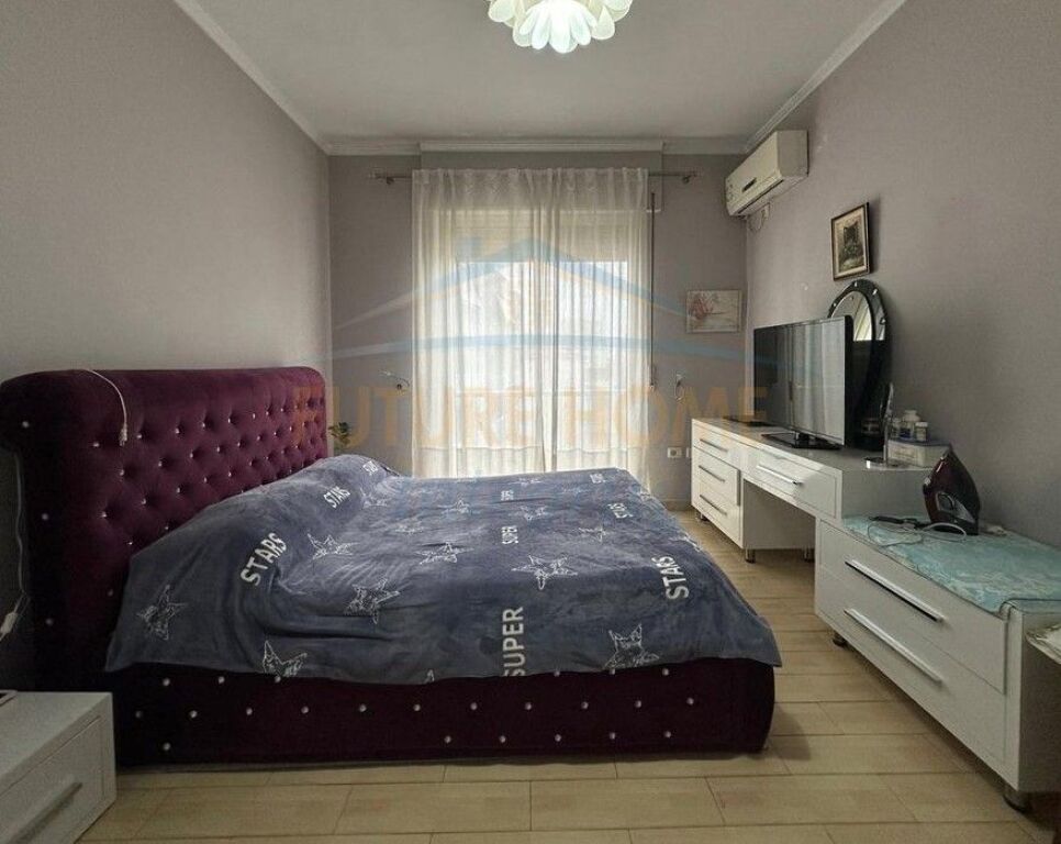 For sale, 2+1 Apartment, New Bazaar, Tirana.