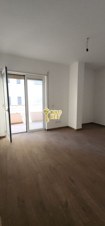 🏡 APARTAMENT ME QERA 3+1+2 VOLLGA DURRES