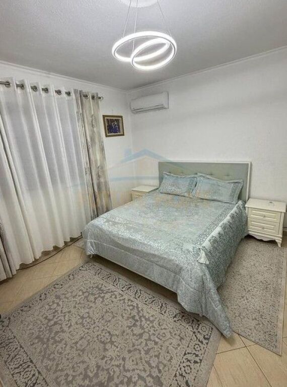Rent, Apartment 1+1+parking space, 5 Maji Street, Tirana