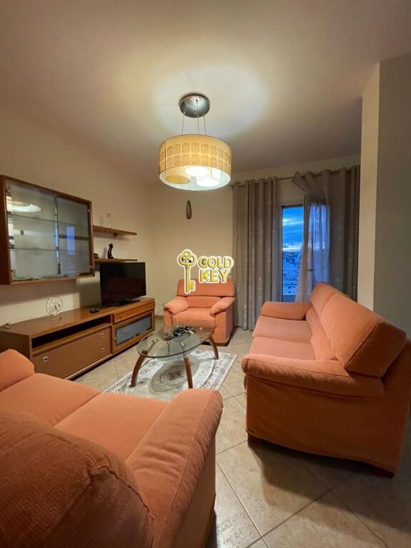 🏡 APARTAMENT ME QERA 2+1+2+VERAND+TARRAC PRANVERA DURRES