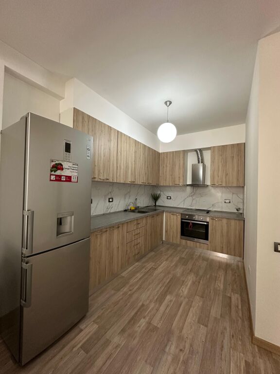 FOR RENT 1+1 ASTIR BAR ARTISTI  45000 LEKE