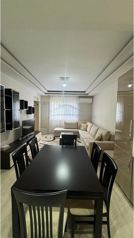 Affitto, Appartamento 1+1, Nuovo Anello, Tirana.