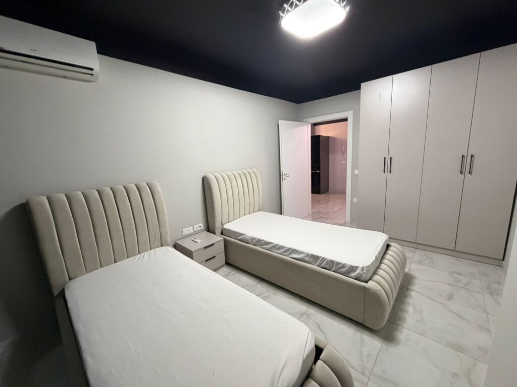 Rent 3-Storey Villa, Kodra e Diellit