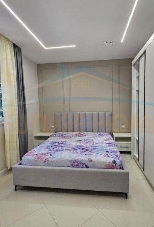 Affitto, Appartamento 1+1, Via Irfan Tomini, Tirana.