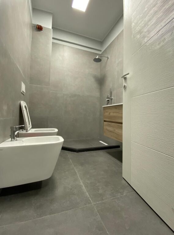 Vendesi in vendita 1+1 a Tirana presso Oxhaku