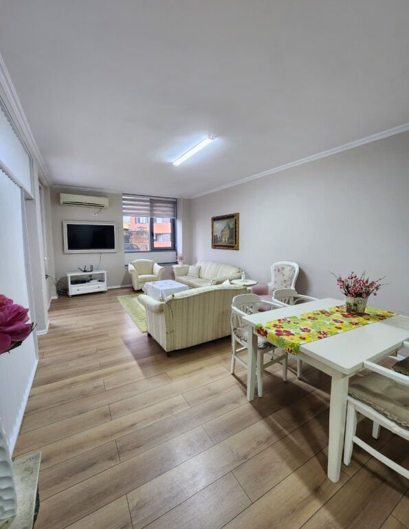 Jepet me Qera: Ultra Apt. 2+1+2wc &amp; 1 P. Parkimi ( 📍Qendër / Toptani ) Hera e parë me qera || 100% e re ✨️ 1200€ / Muaji 💶