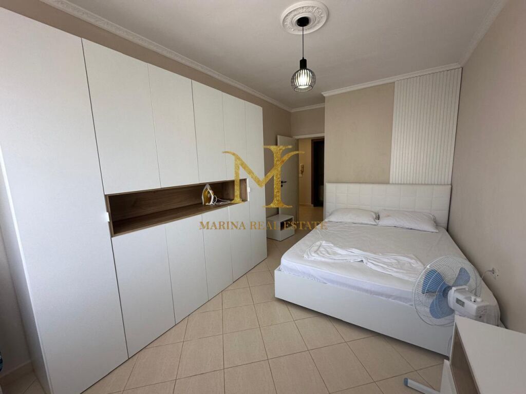 Apartament luksoz 2+1 me qera ne Plazh Hekurudha, Durres