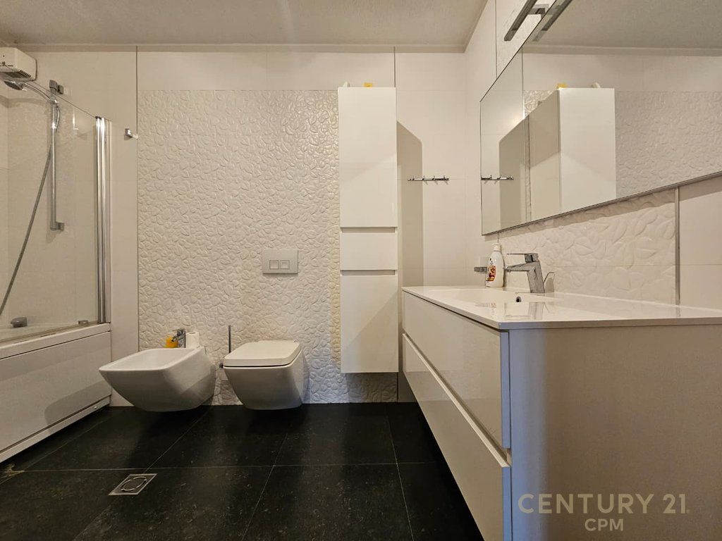 Apartment 3+1+2 for sale opposite Delijorgji
