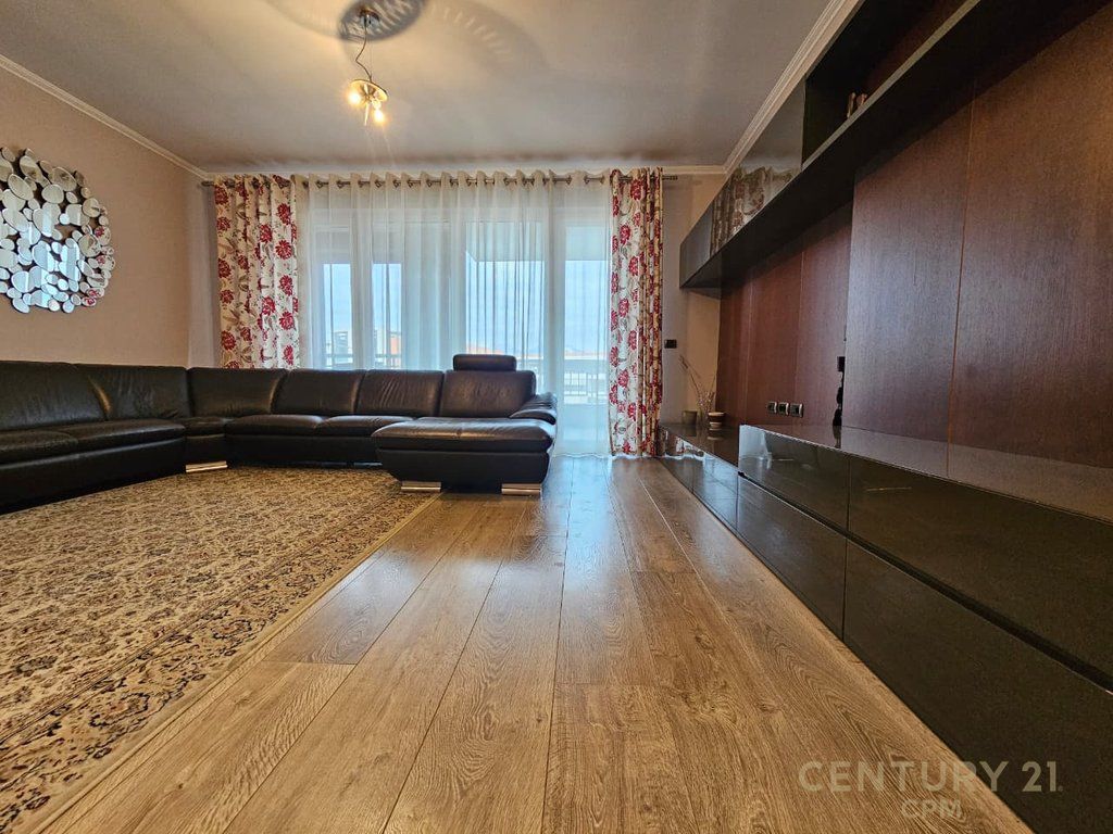 Super Apartment 3+1+2 for sale opposite Delijorgji!