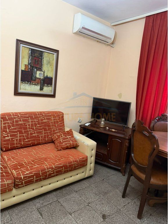 Qera, Apartament 1+1 , Porcelan