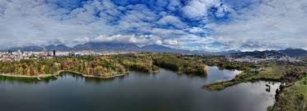 🏡 SUPER LUXURY 4-STORY VILLA WITH LAKE VIEW