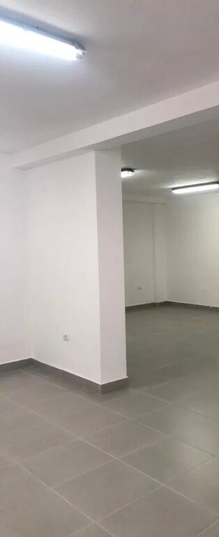 SHOP FOR SALE 66 M2 SKENDERBEJ SQUARE 450,000 EURO