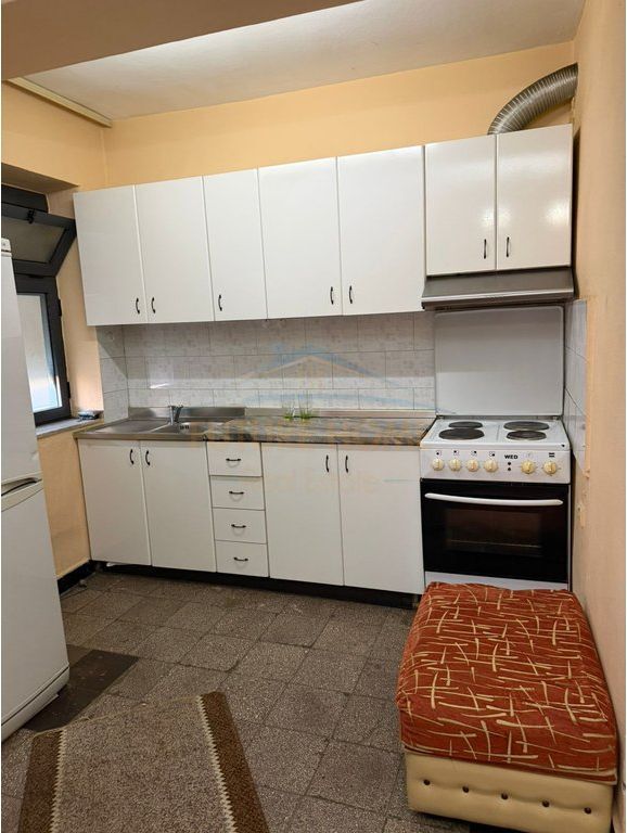 Qera, Apartament 1+1 , Porcelan