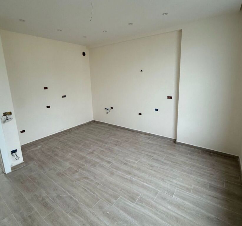 🏡 APARTMENT 3+1 FOR SALE 📍 Jordan Misja Street – near New Boulevard