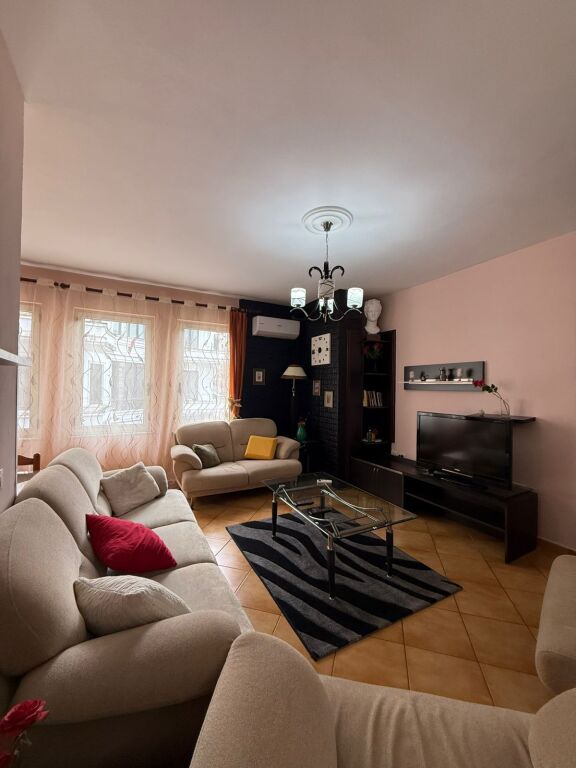 Apartament 2+1+2 me qera tek Kodra e Diellit