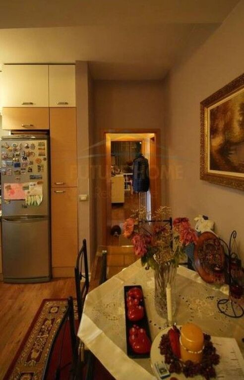 Vendita, Appartamento 2+1+2, Comune di Parigi