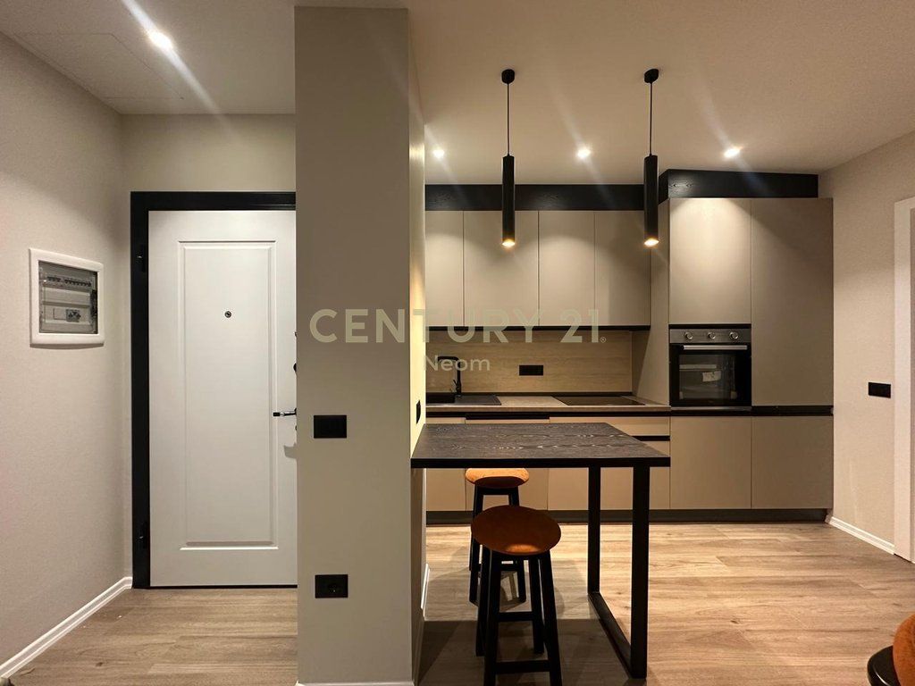 SHITET APARTAMENT 1+1 NE ZONEN E ISH BLLOKUT!