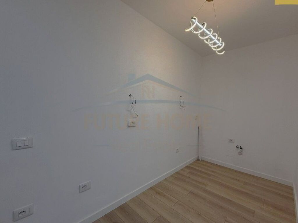 Shitet, Apartament 1+1 , Don Bosko, Tirane