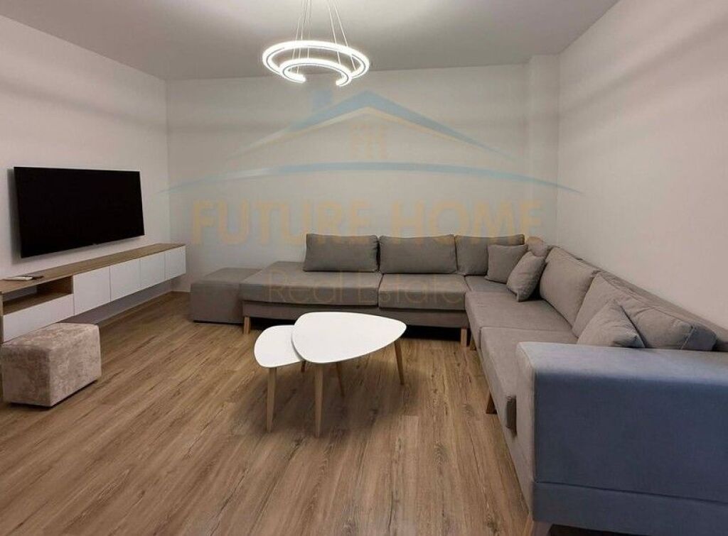 Qera, Apartament 2+1+2, Akses Tirana